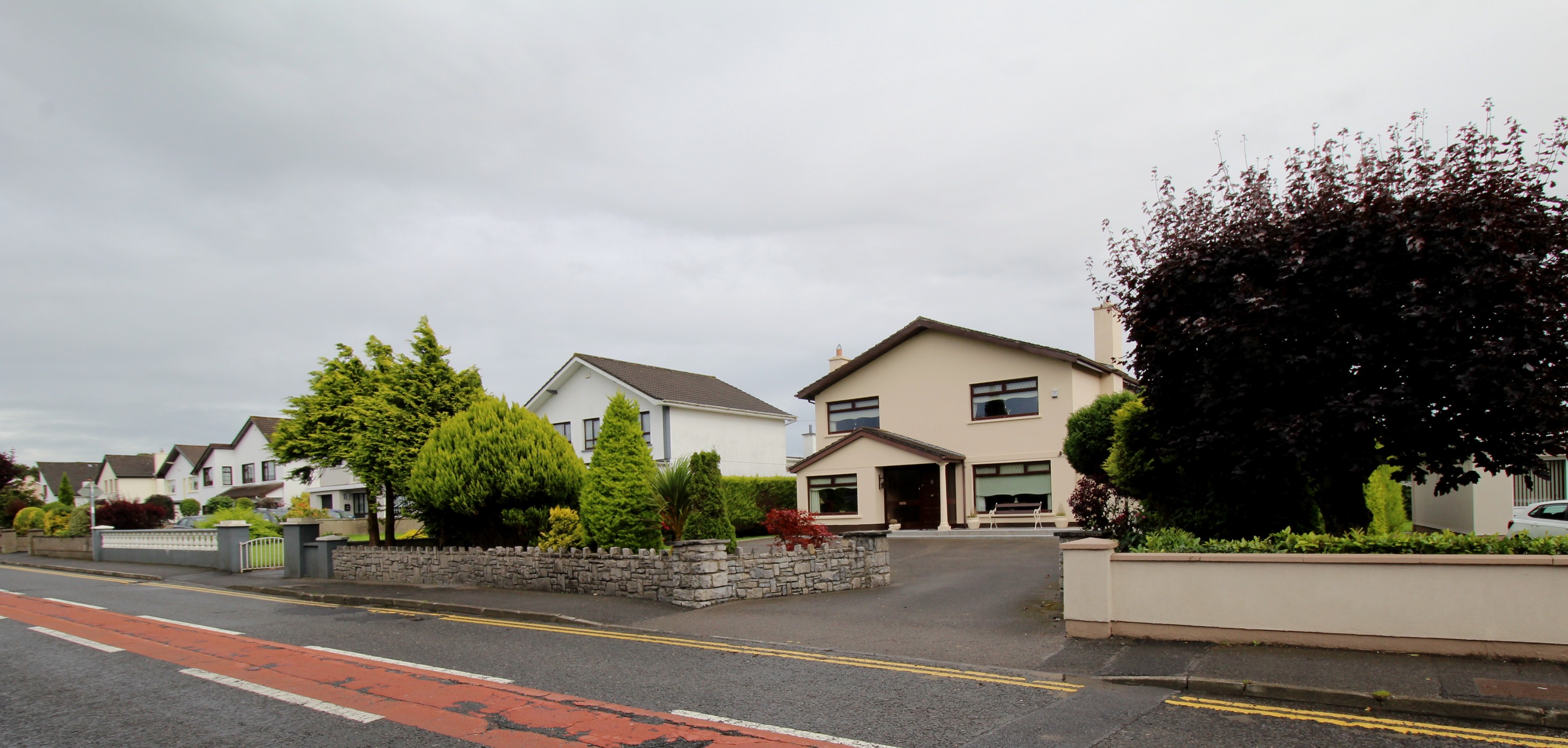 Major's Well Road, Longford